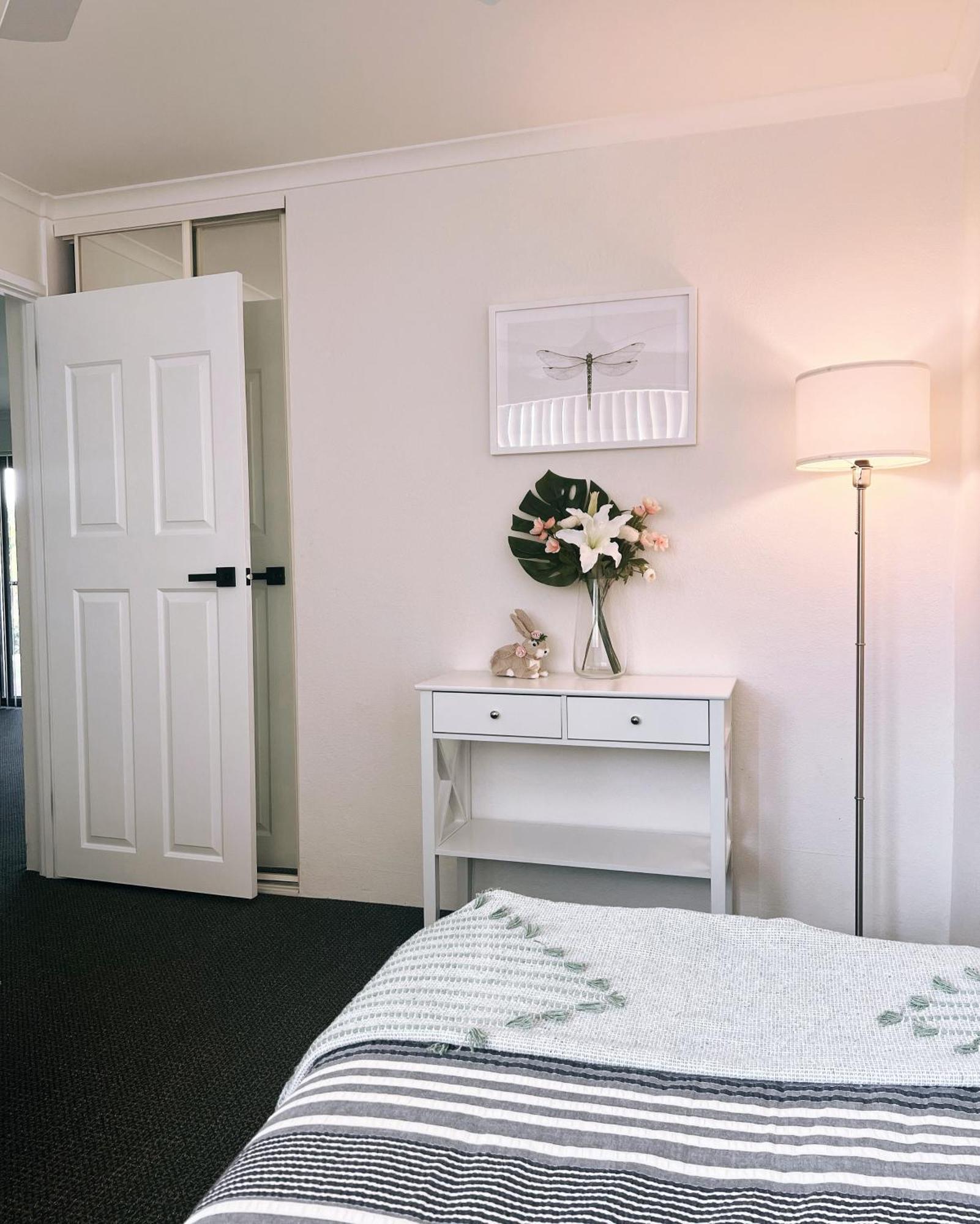 Nautilus Hamptons Style Luxury Beach Apartment Merimbula Buitenkant foto